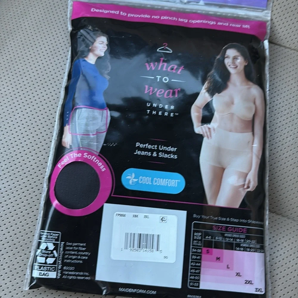 NWT maiden form 2X boyshort shapewear black